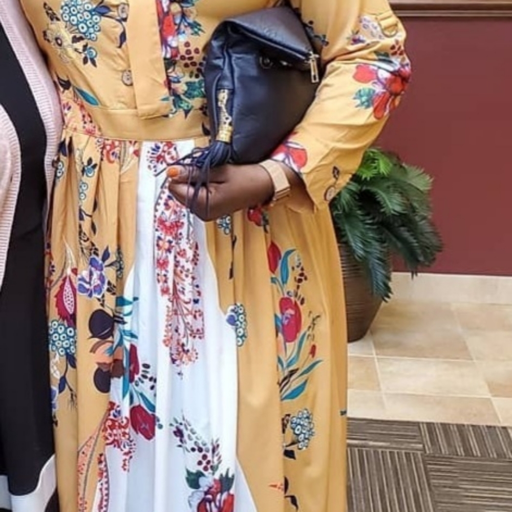 Dress - Picture 6 of 6